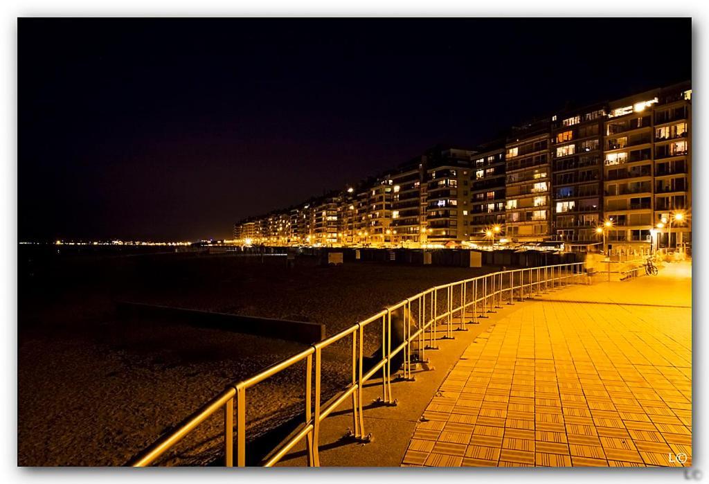 Chalet Aan Zee Hotel De Haan Exterior photo